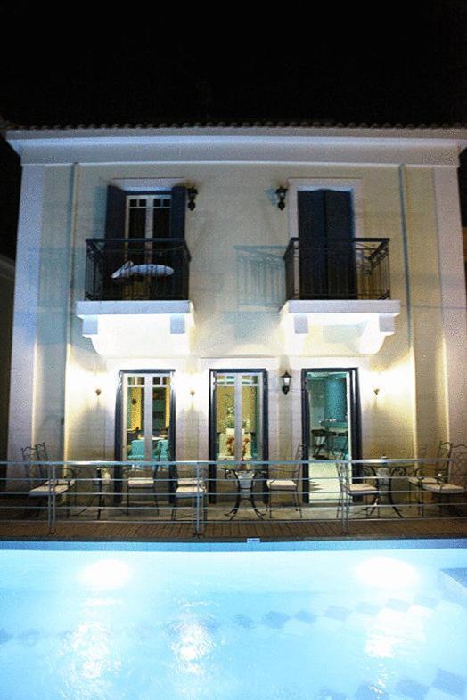 Michaelia Hotel Петра Экстерьер фото